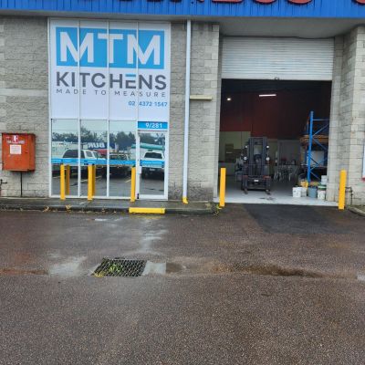 mtm-made-to-measure-kitchens-office-work-place